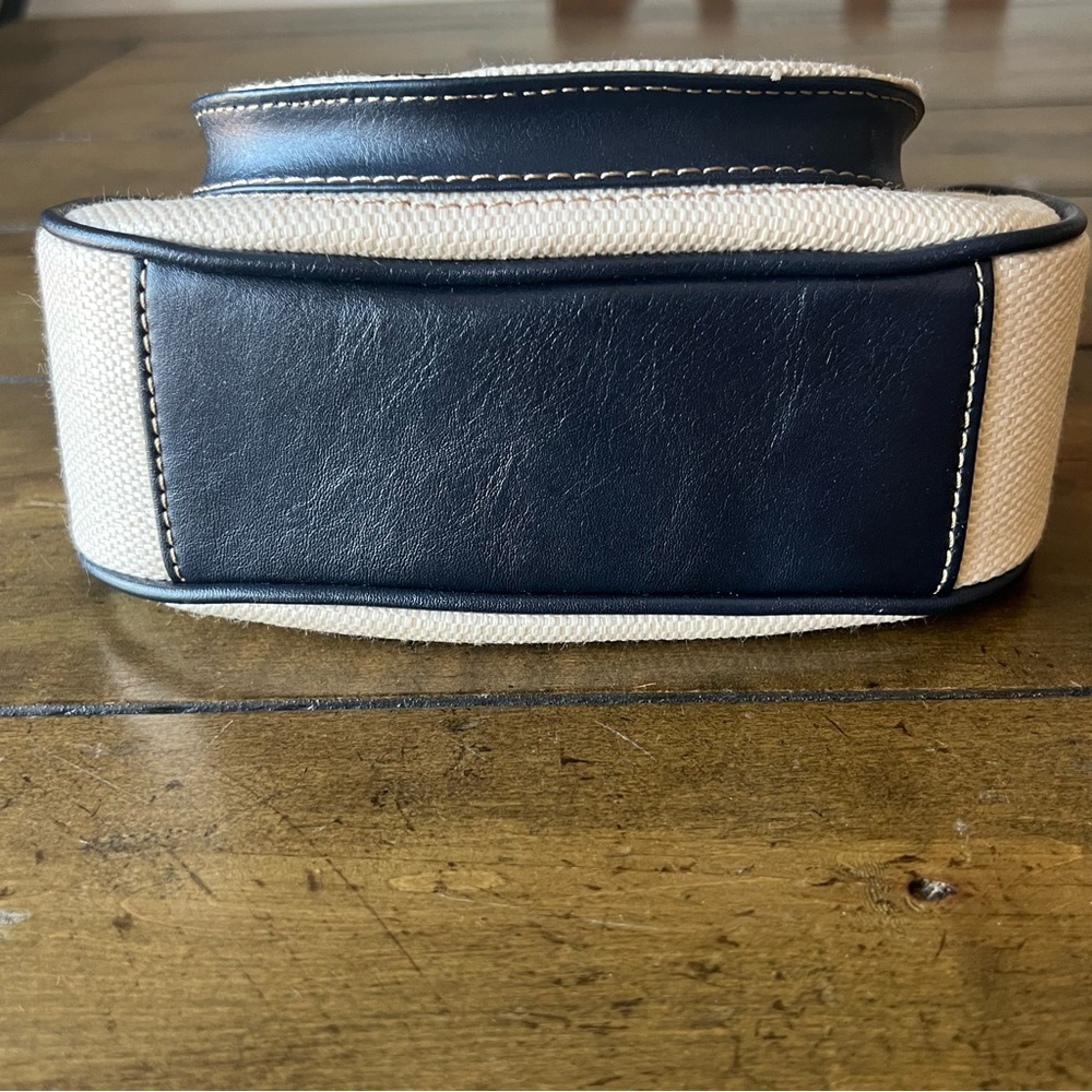 NWT Etienne Aigner Juliet Mini Straw Bag – Navy & Cream Nautical Style - Picture 5 of 12